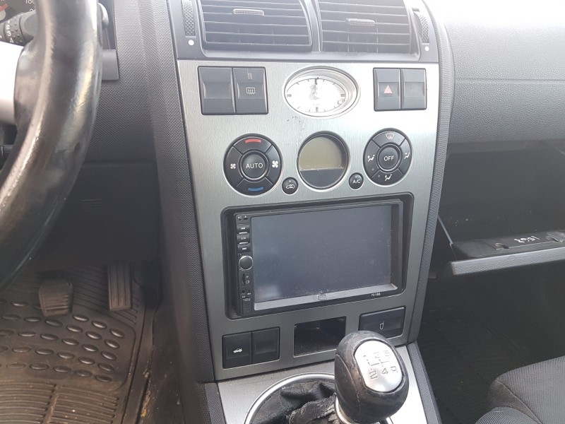 ford mondeo berlina (ge) del año 2001