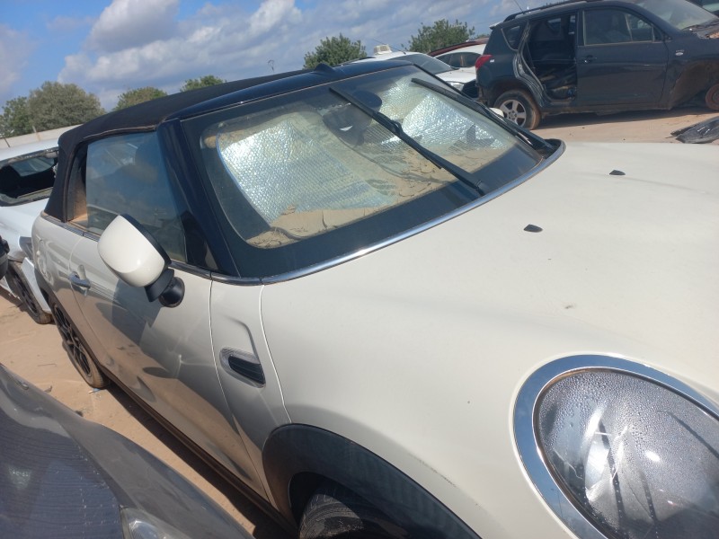 bmw mini cabrio (f57) del año 2021