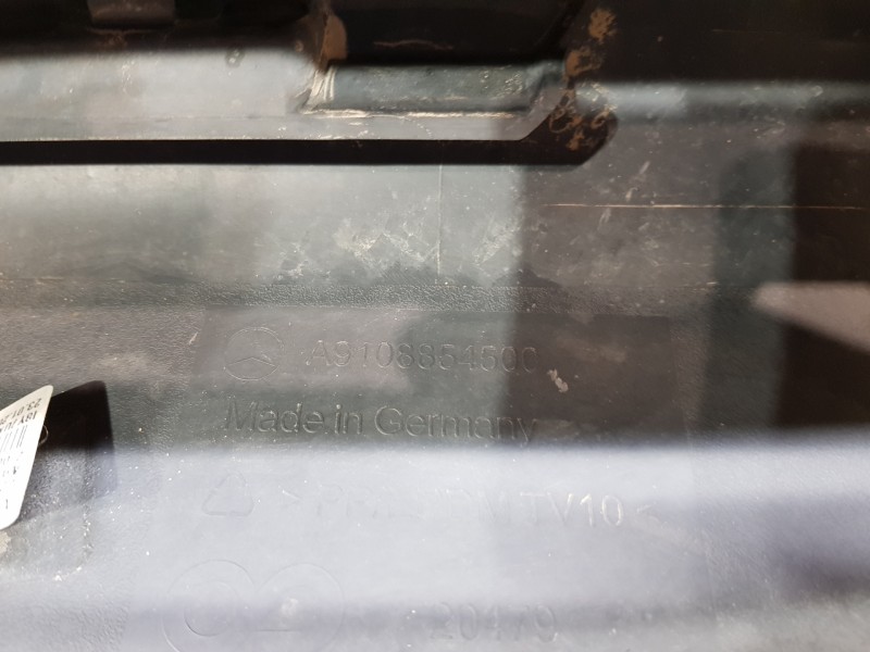 Recambio de paragolpes trasero para mercedes sprinter iii furgón fwd 311 referencia OEM IAM A9108854500 A9108854700 