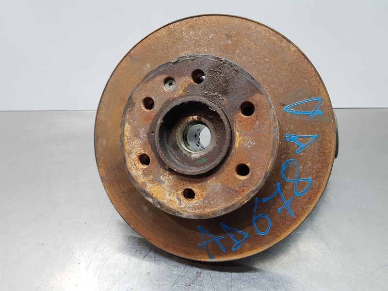 Recambio de mangueta delantera derecha para mercedes sprinter iii furgón fwd 311 referencia OEM IAM A9103322300 A9109810000 