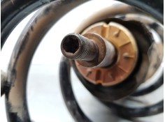 Recambio de amortiguador delantero derecho para mercedes sprinter iii furgón fwd 311 referencia OEM IAM A9103200001 A9103209700  2