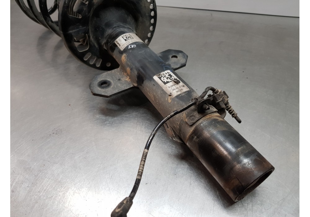 Recambio de amortiguador delantero izquierdo para mercedes sprinter iii furgón fwd 311 referencia OEM IAM A9103200001 A910320970