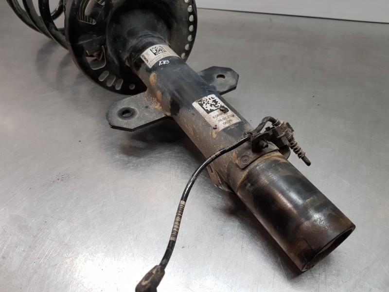 Recambio de amortiguador delantero izquierdo para mercedes sprinter iii furgón fwd 311 referencia OEM IAM A9103200001 A910320970