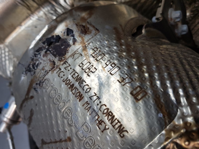 Recambio de filtro de particulas para mercedes sprinter iii furgón fwd 311 referencia OEM IAM A9104903800 A9104903700 