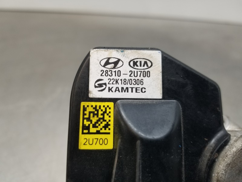 Recambio de valvula egr para hyundai tucson tecno sky referencia OEM IAM 283102U700  