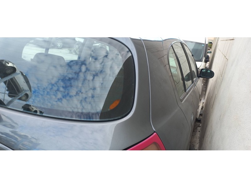 nissan almera (n16/e) del año 2006