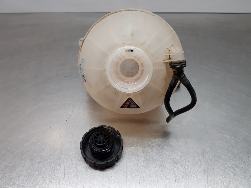 Recambio de deposito expansion para mercedes sprinter iii furgón fwd 311 referencia OEM IAM A9105010400  