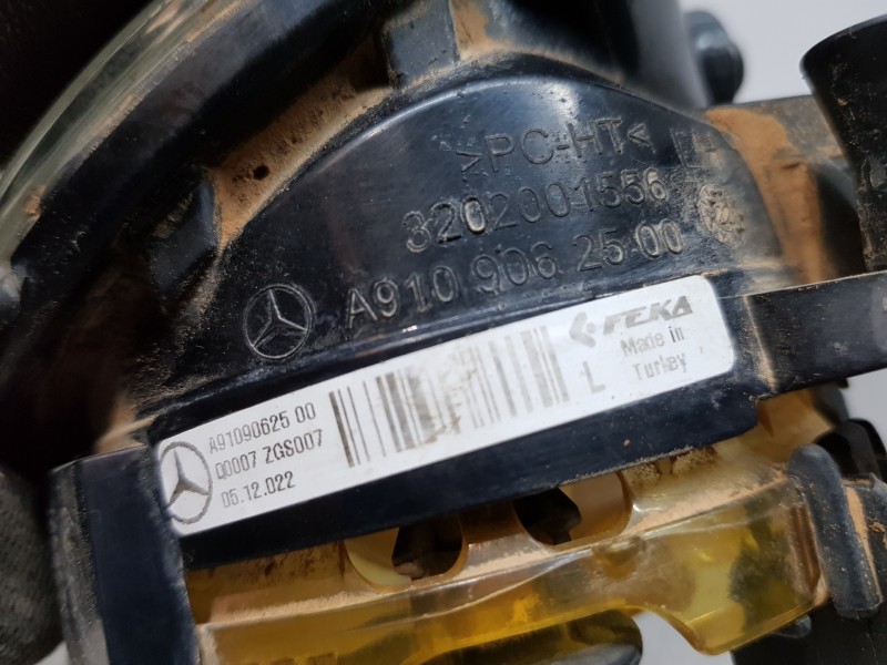 Recambio de faro antiniebla izquierdo para mercedes sprinter iii furgón fwd 311 referencia OEM IAM A9109062500  