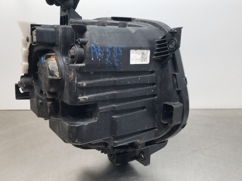 Recambio de faro izquierdo para hyundai tucson tecno sky referencia OEM IAM 92101N7100  