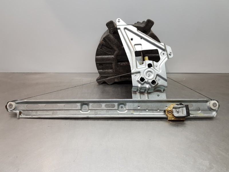 Recambio de elevalunas delantero izquierdo para mercedes sprinter iii furgón fwd 311 referencia OEM IAM A9107201000  