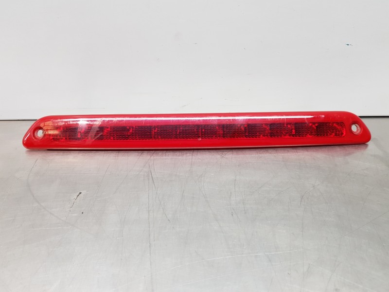 Recambio de luz central de freno para mercedes sprinter iii furgón fwd 311 referencia OEM IAM A9109066800  