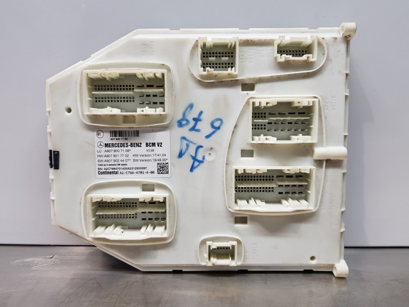 Recambio de modulo confort para mercedes sprinter iii furgón fwd 311 referencia OEM IAM A9079007109 A9079017702 A9079024407