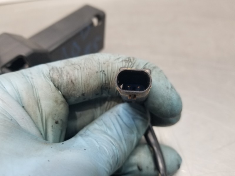 Recambio de cerradura capot para hyundai tucson tecno sky referencia OEM IAM 81130N9000  