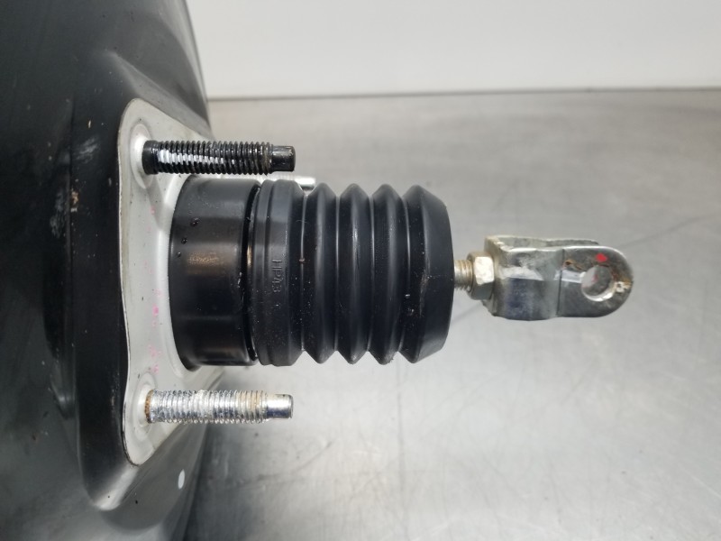 Recambio de servofreno para hyundai tucson tecno sky referencia OEM IAM 59110N7200 58500N7210 