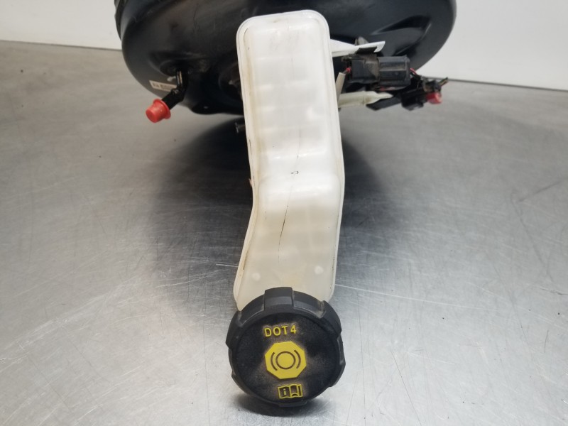 Recambio de servofreno para hyundai tucson tecno sky referencia OEM IAM 59110N7200 58500N7210 