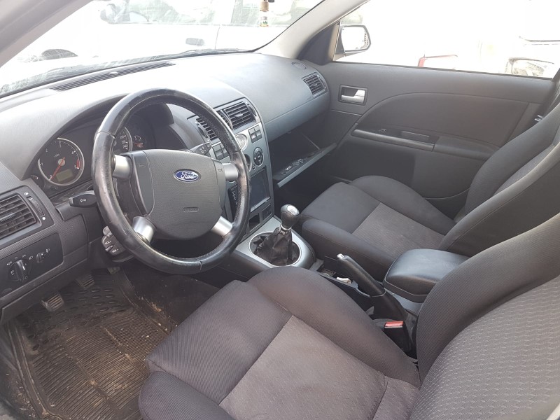 ford mondeo berlina (ge) del año 2001