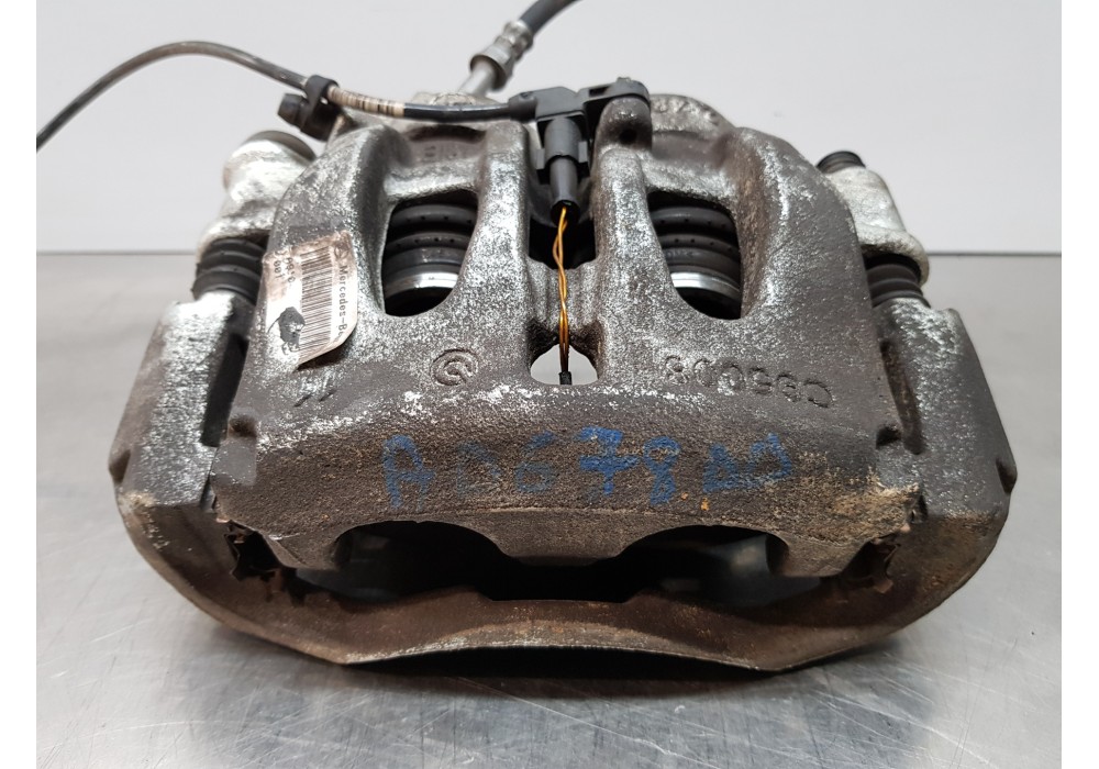 Recambio de pinza freno delantera derecha para mercedes sprinter iii furgón fwd 311 referencia OEM IAM A9104211001 C95104 