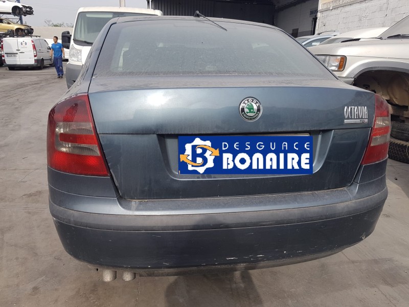 skoda octavia berlina (1z3) del año 2005