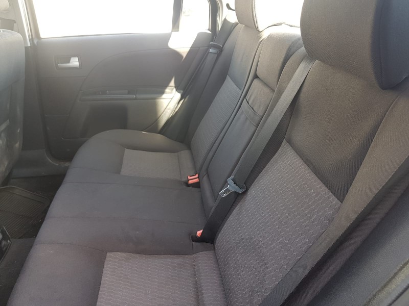 ford mondeo berlina (ge) del año 2001