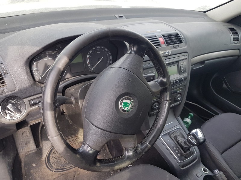 skoda octavia berlina (1z3) del año 2005