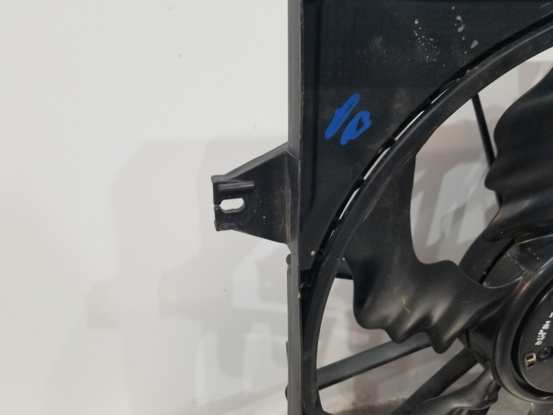 Recambio de electroventilador para hyundai tucson tecno sky referencia OEM IAM 25380N7100 25304N7021 