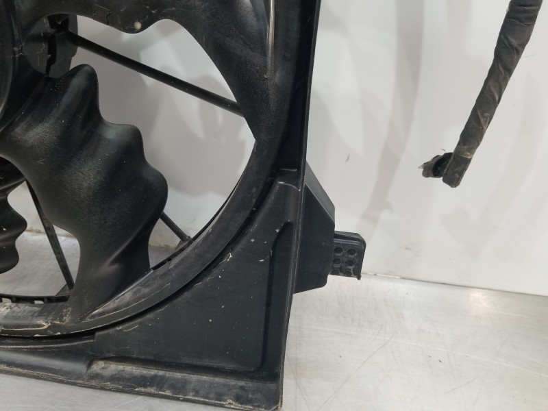 Recambio de electroventilador para hyundai tucson tecno sky referencia OEM IAM 25380N7100 25304N7021 