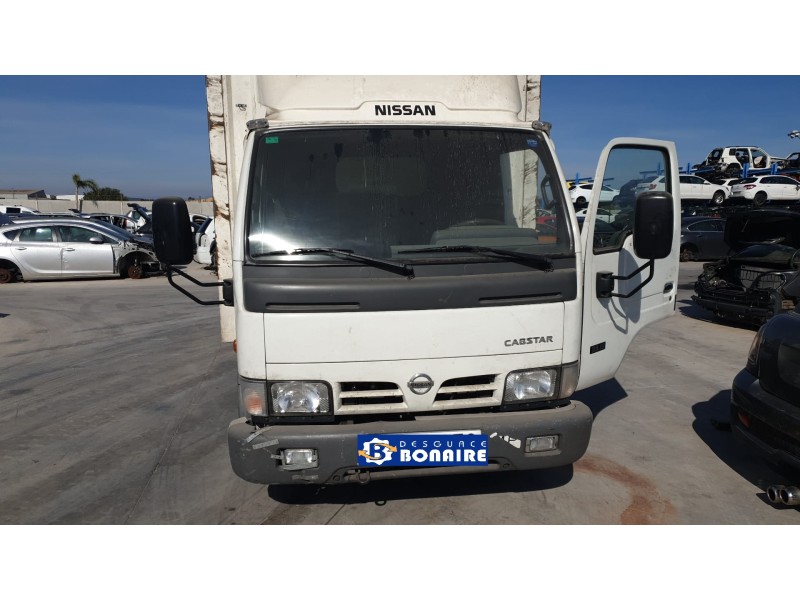 nissan cabstar 01.04  del año 2004