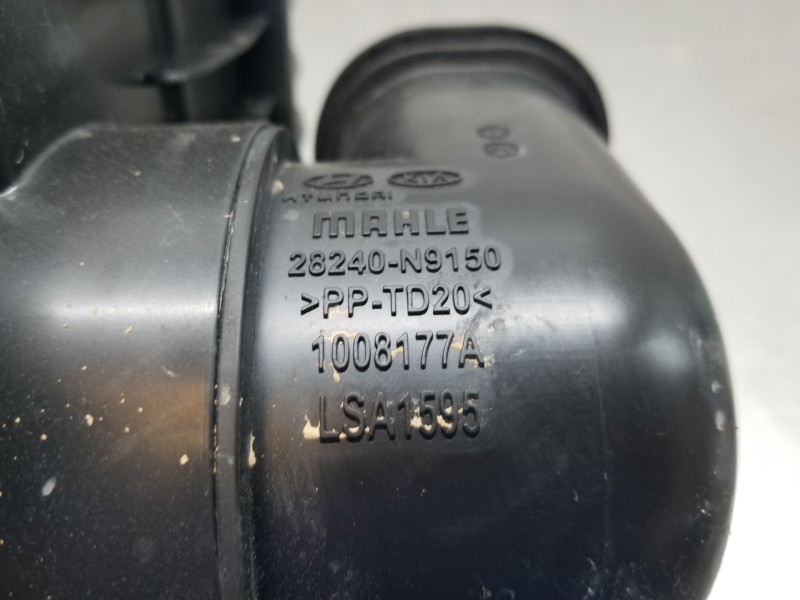 Recambio de filtro aire para hyundai tucson tecno sky referencia OEM IAM 28110N9700 28240N9150 