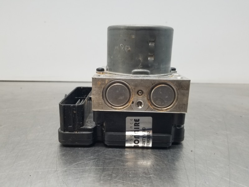 Recambio de abs para hyundai tucson tecno sky referencia OEM IAM 58910N7031 BE600MBQ02 