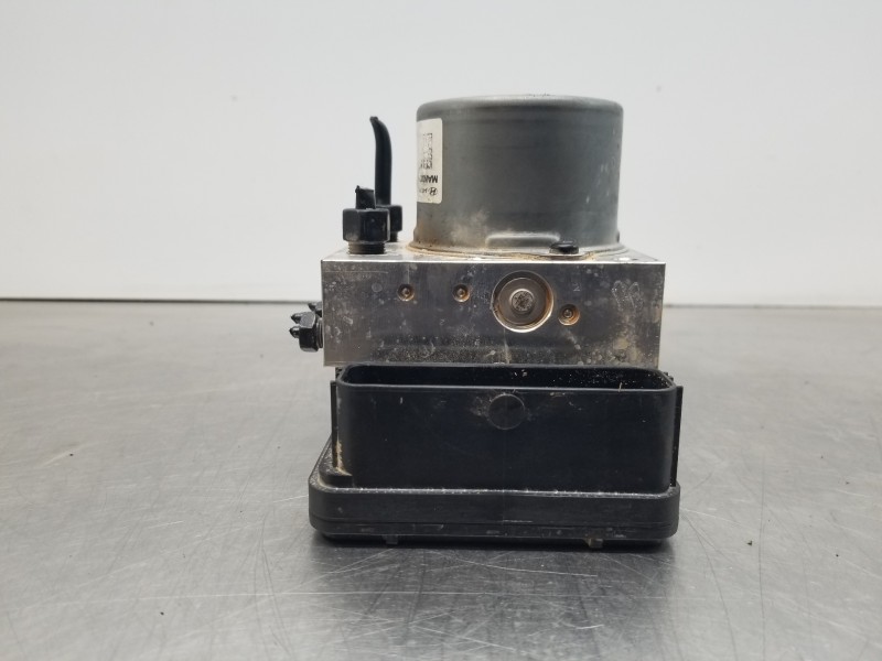 Recambio de abs para hyundai tucson tecno sky referencia OEM IAM 58910N7031 BE600MBQ02 