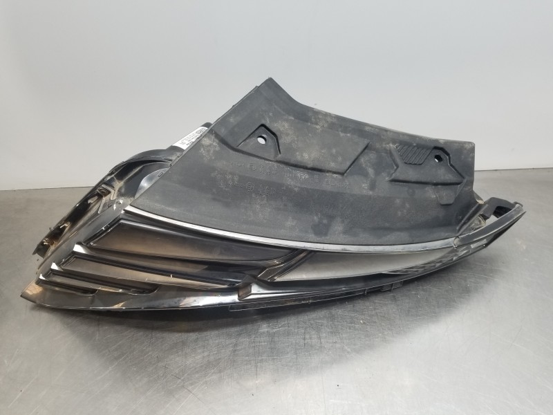 Recambio de piloto delantero izquierdo para hyundai tucson tecno sky referencia OEM IAM 92207N7100  