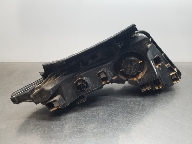 Recambio de piloto delantero izquierdo para hyundai tucson tecno sky referencia OEM IAM 92207N7100  