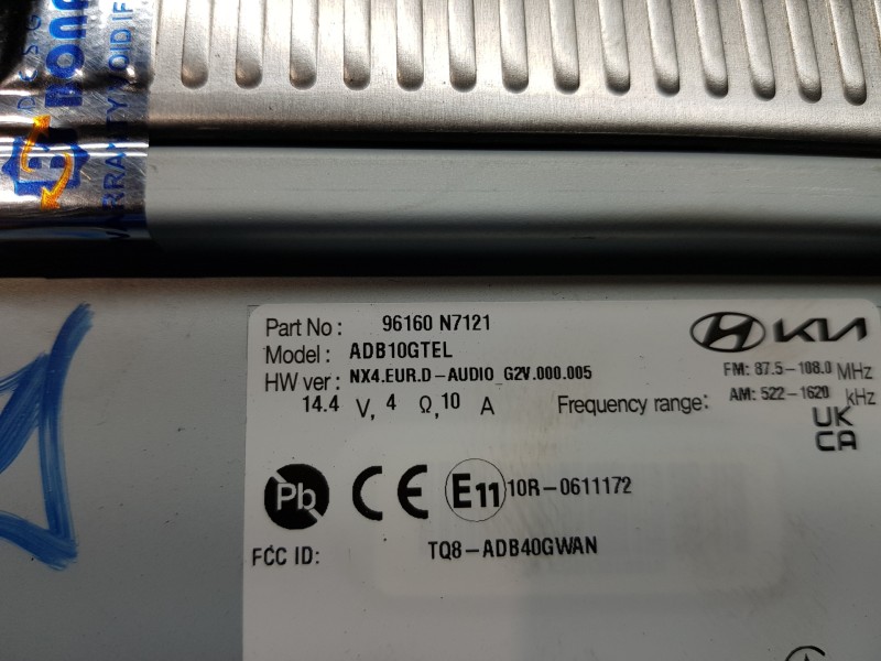 Recambio de sistema audio / radio cd para hyundai tucson tecno sky referencia OEM IAM 96160N7121  