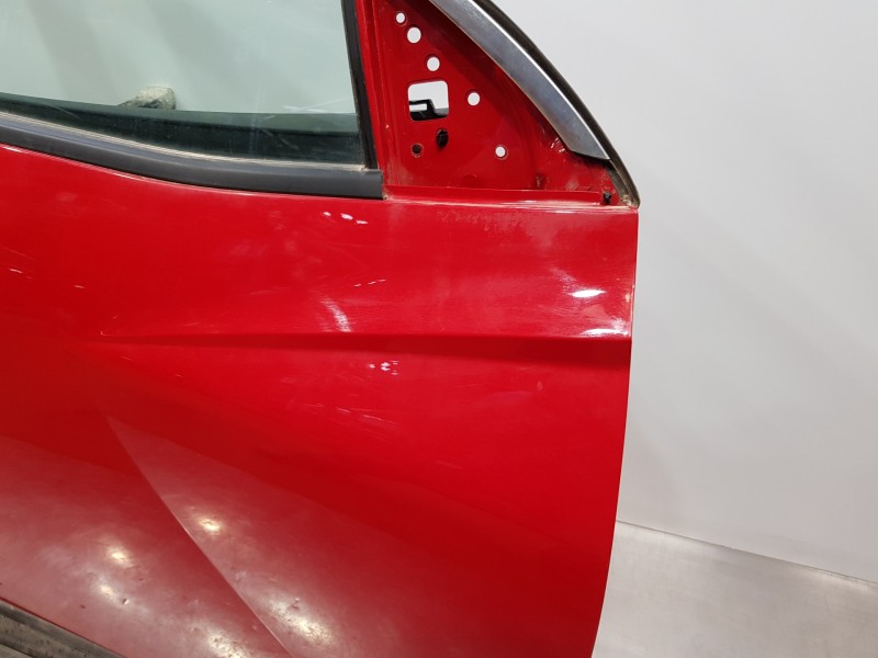 Recambio de puerta delantera derecha para hyundai tucson tecno sky referencia OEM IAM 76004N7005  