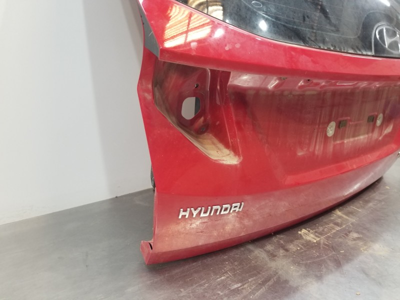 Recambio de porton trasero para hyundai tucson tecno sky referencia OEM IAM 72800N7010  