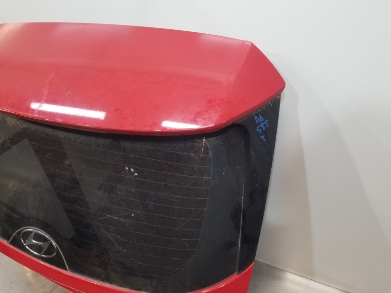 Recambio de porton trasero para hyundai tucson tecno sky referencia OEM IAM 72800N7010  