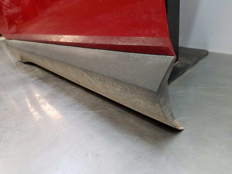 Recambio de puerta delantera izquierda para hyundai tucson tecno sky referencia OEM IAM 76003N7005  