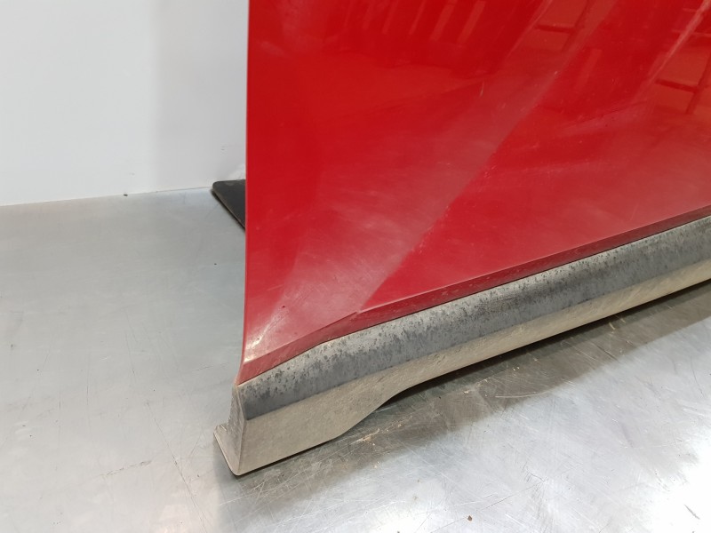 Recambio de puerta delantera izquierda para hyundai tucson tecno sky referencia OEM IAM 76003N7005  