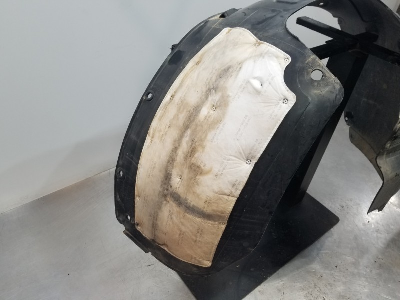 Recambio de paso rueda para hyundai tucson tecno sky referencia OEM IAM 86811N7000  