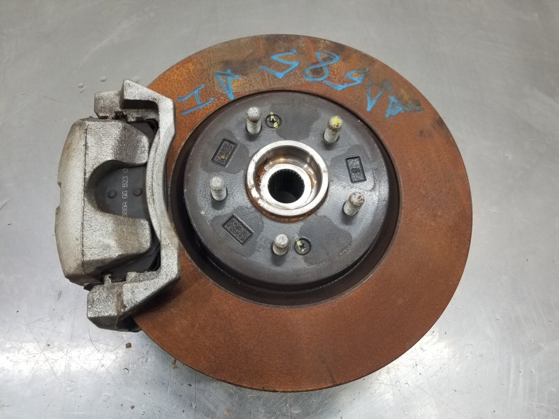 Recambio de mangueta delantera izquierda para hyundai tucson tecno sky referencia OEM IAM 51710N7000  