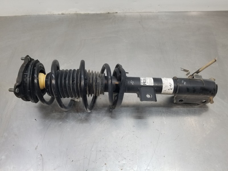 Recambio de amortiguador delantero derecho para hyundai tucson tecno sky referencia OEM IAM 54651N7000  