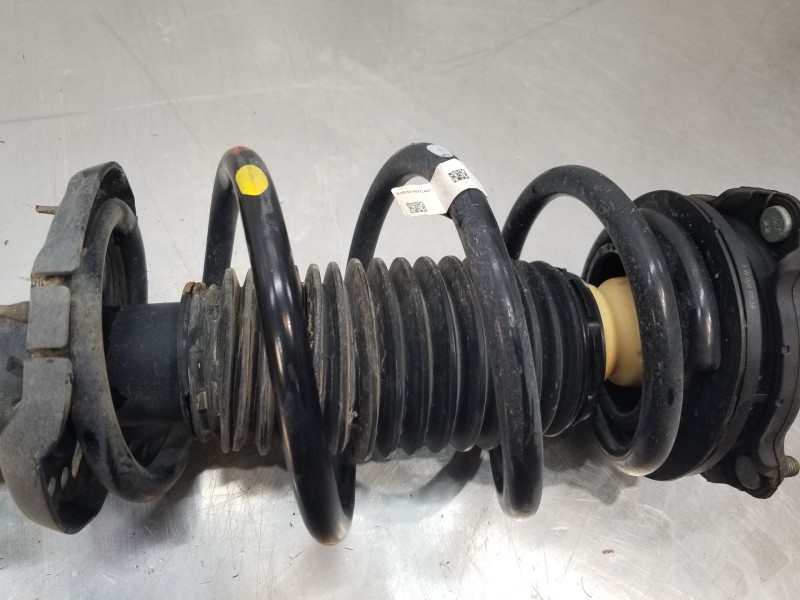 Recambio de amortiguador delantero derecho para hyundai tucson tecno sky referencia OEM IAM 54651N7000  