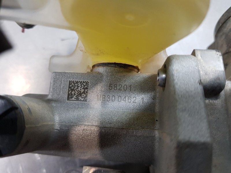 Recambio de bomba embrague para hyundai tucson tecno sky referencia OEM IAM 4147032800  