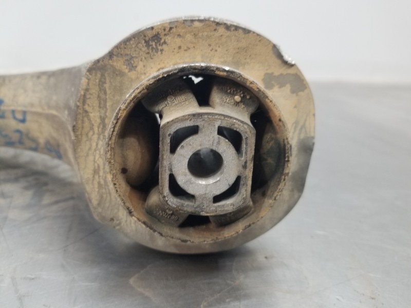 Recambio de brazo suspension inferior delantero derecho para audi a5 coupe (8t) essence referencia OEM IAM 8K0407694AF  