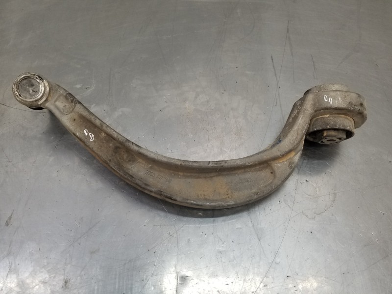 Recambio de brazo suspension inferior delantero derecho para audi a5 coupe (8t) essence referencia OEM IAM 8K0407694AF  
