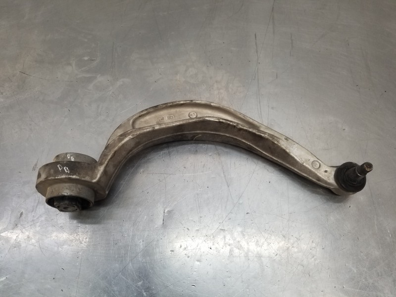 Recambio de brazo suspension inferior delantero izquierdo para audi a5 coupe (8t) essence referencia OEM IAM 8K0407693AF  