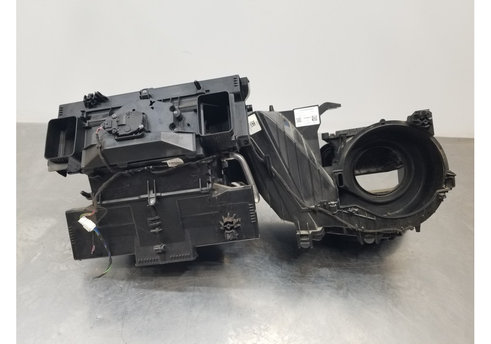 Recambio de calefaccion entera normal para mercedes sprinter iii furgón fwd 311 referencia OEM IAM A0008308402 A9108305801 A0008