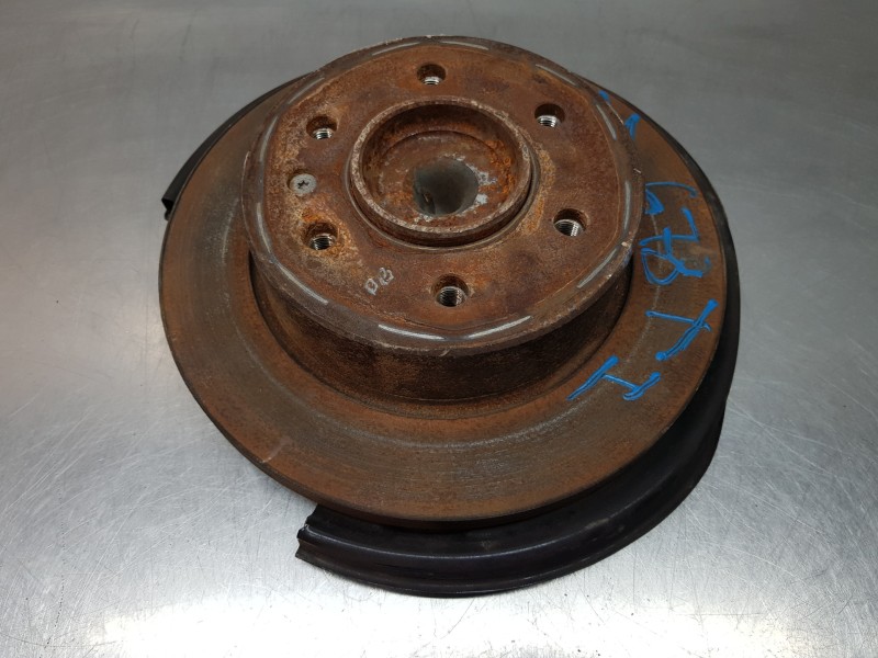 Recambio de mangueta trasera izquierda para mercedes sprinter iii furgón fwd 311 referencia OEM IAM A9103560000  