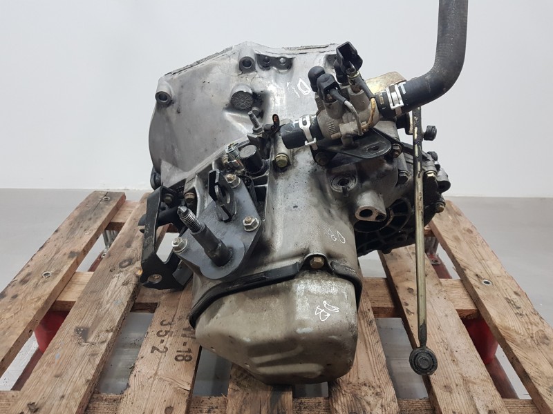 Recambio de caja cambios para peugeot 206 berlina x-line referencia OEM IAM 20CP97  