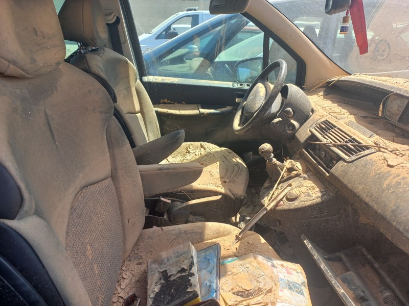 peugeot 807 del año 2010